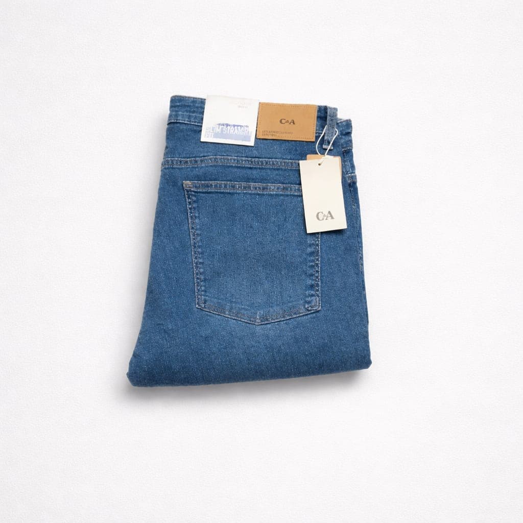 C&A Men’s Regular Fit Stretch Denim Jeans – Medium Blue Wash
