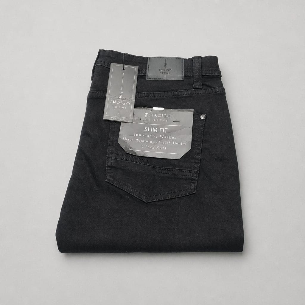 Indigo Men's Straight Fit Jeans – Black