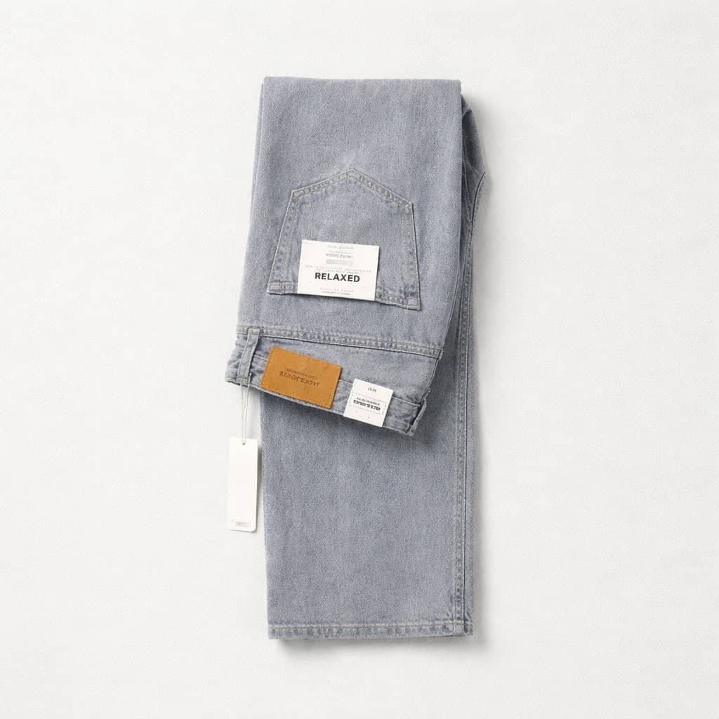 Jack & Jones Men’s Relaxed Fit Denim Jeans – Light Grey Wash