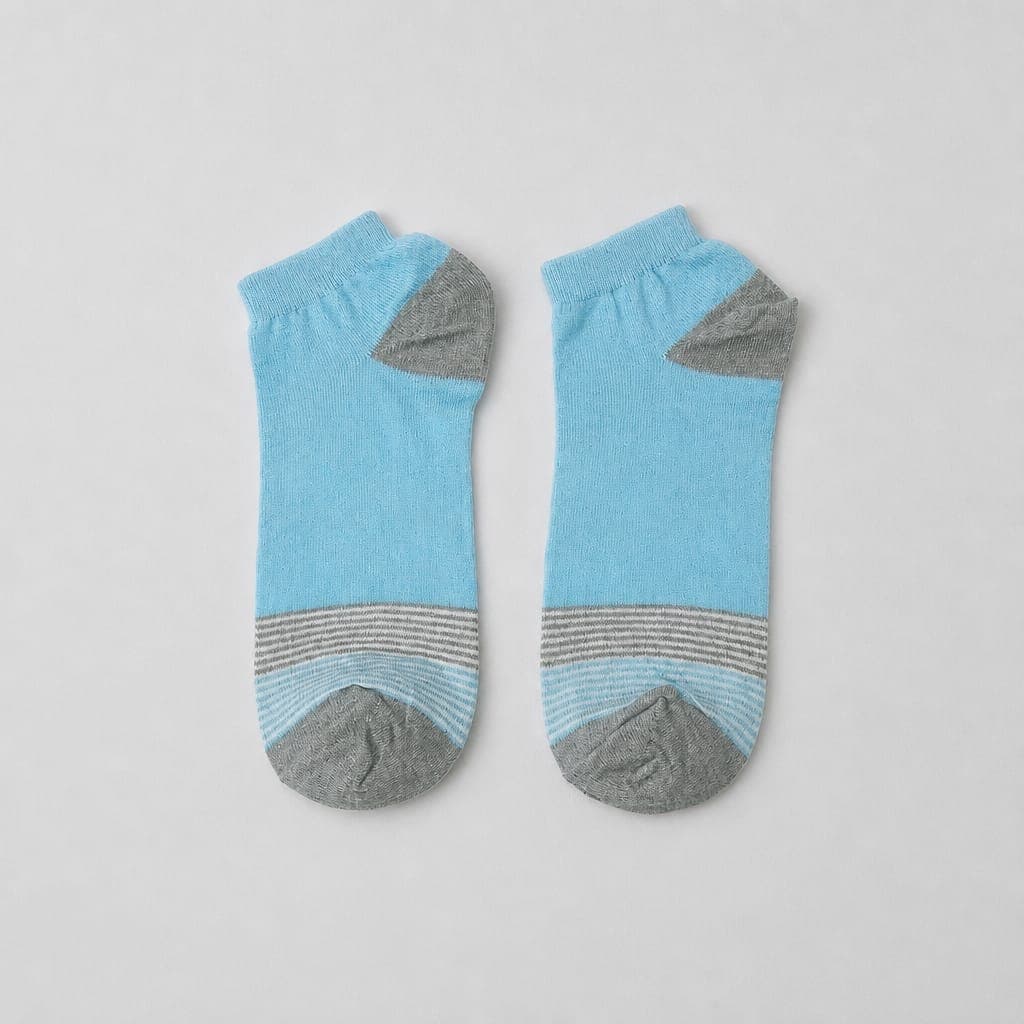 Men’s Light Blue Ankle Socks with Grey Toe, Heel & Stripe Detail