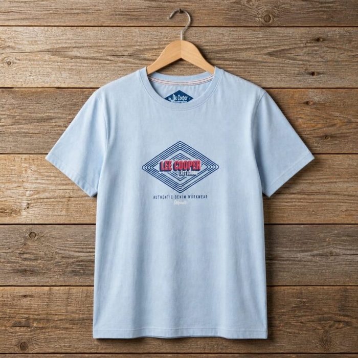 Lee Cooper Men’s Graphic Crew Neck T-Shirt – Light Blue — image 1