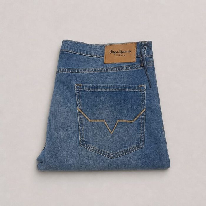 Pepe Jeans Men’s Straight Fit Stretch Jeans – Light Wash Blue